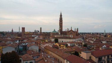 Cremona Lombardy kentsel hava görüntüsü