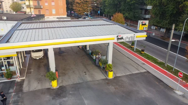 Eni, merkezi Roma 'da bulunan çok uluslu bir İtalyan petrol ve gaz şirketi..