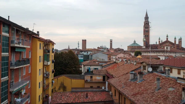 Cremona Lombardy kentsel hava görüntüsü