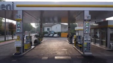 Eni, merkezi Roma 'da bulunan çok uluslu bir İtalyan petrol ve gaz şirketi..