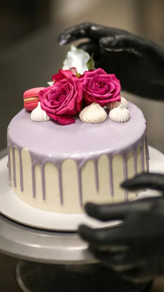 Chef Kok Usign Macaron Bloemen Tekst Teken Voor Een Feest — Stockfoto