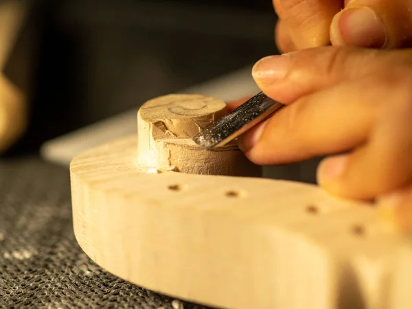 Zwój Rzeźba Dłuta Laboratorium Luthier — Zdjęcie stockowe