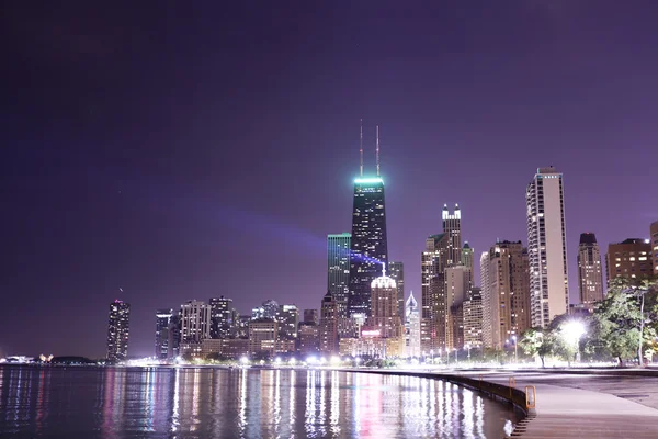 Chicago Centre-ville la nuit — Photo