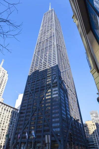 CHICAGO, ILLINOIS - 24 DE FEB: El Centro John Hancock Incluyendo 2 — Foto de Stock