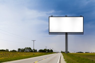 ülke yolda billboard