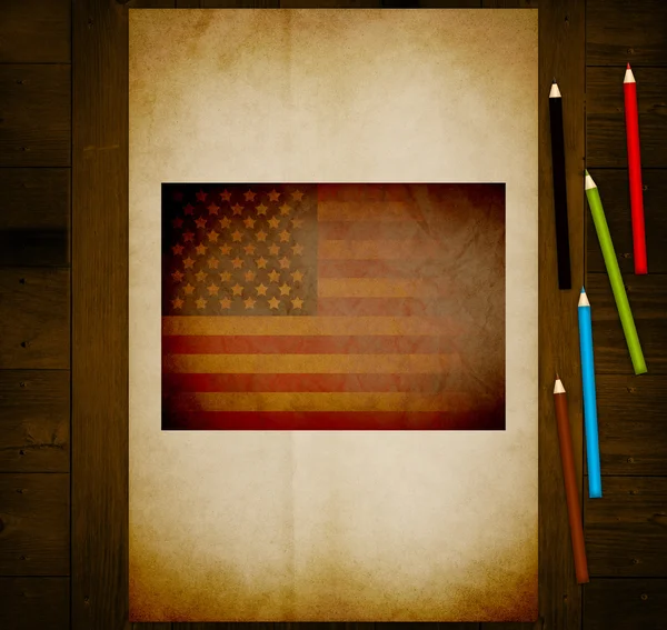 Old Paper on Wooden Table with 4th of july draw — Stock Photo, Image