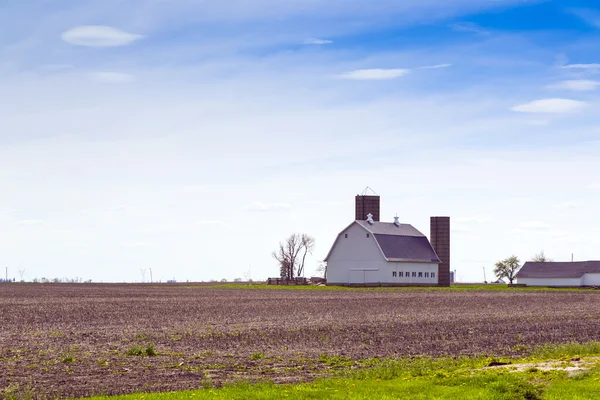 Tradycyjne amerykański vintage biały stodoła — Zdjęcie stockowe