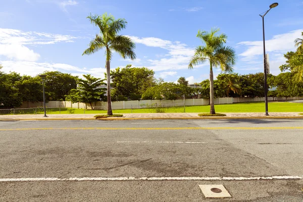 Side View On Asphalt Street — Stock Photo, Image