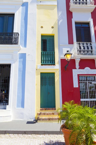 Architectuur in de oude stad san juan — Stockfoto