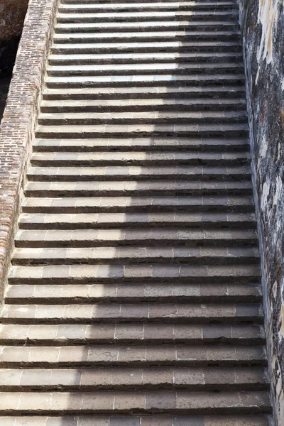 Alte Treppe — Stockfoto