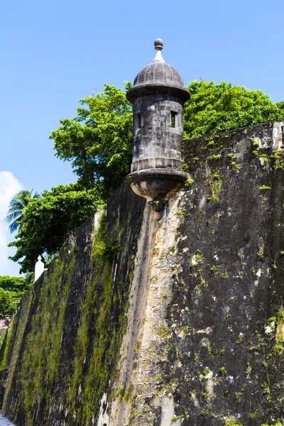 Wieża widokowa w zamku El Morro w starym San Juan, Portoryko. — Zdjęcie stockowe