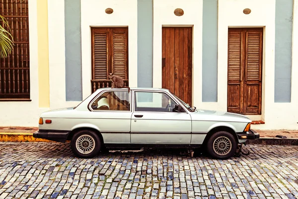 Carro retro — Fotografia de Stock