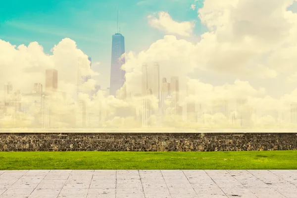 Skyline abstrato com calçada — Fotografia de Stock