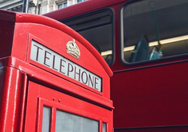 Londra 'da kırmızı telefon kulübesi