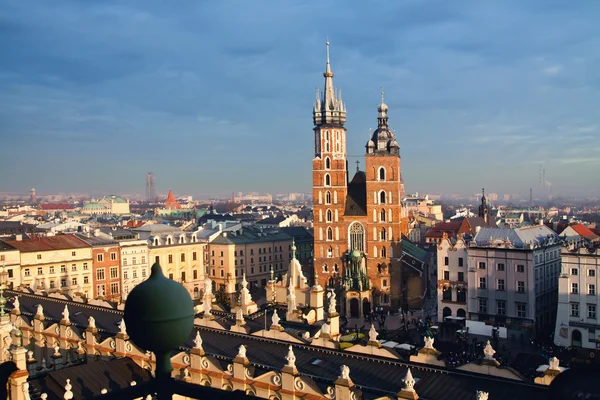 St Mary kyrka i Krakow — Stockfoto