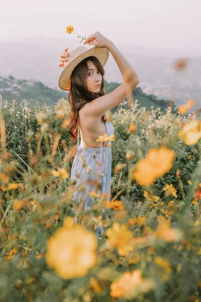 Portrait Asian Happy Young Woman Hat Flower Field Mountains Mon — 스톡 사진