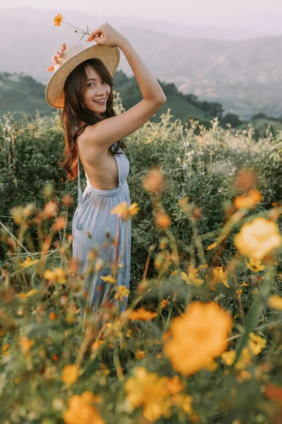 Portrait Asian Happy Young Woman Hat Flower Field Mountains Mon — Zdjęcie stockowe