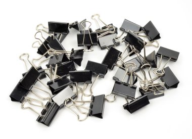 bir siyah bağlayıcı klibi