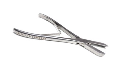 Cerrahi aletler izole