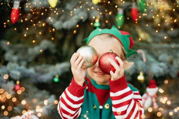 Karácsony Júliusban Gyerekek Manó Füle Gyermek Várja Karácsonyt Júliusban Portré — Stock Fotó