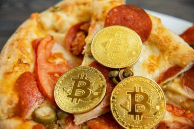 Bitcoin Pizza Günü 22 Mayıs. Kripto halk bayramı. 10 bin Bitcoin 'e 2 pizza. Pizza İndeksi