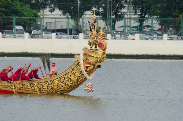 皇家游艇 anantanagaraj，玉佛寺，泰国曼谷 — 图库照片