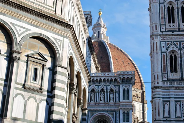 Церква Санта-Марія-дель-Фьоре у Флоренції, Тоскана, Італія — стокове фото