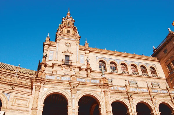 Architecture in the Plaza of Spain in Seville - Spain — Stock Photo, Image