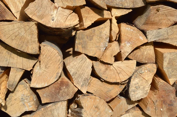 Pila di legna da ardere per l'inverno — Foto Stock