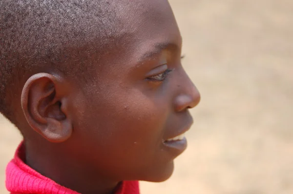 Lo sguardo dell'africa - villaggio di pomerini - tanzania - 2013 - — Foto Stock