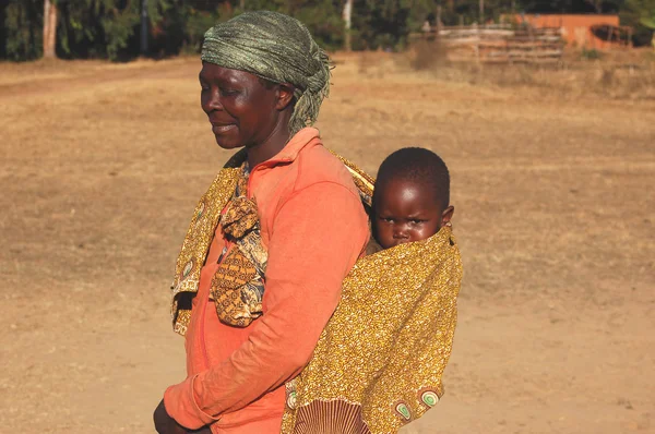 Pohled z Afriky - vesnice pomerini - Tanzanie - 2013 - — Stock fotografie