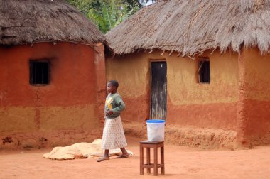 pomerini - Tanzanya - Afrika - Ağustos 2013 Köyü