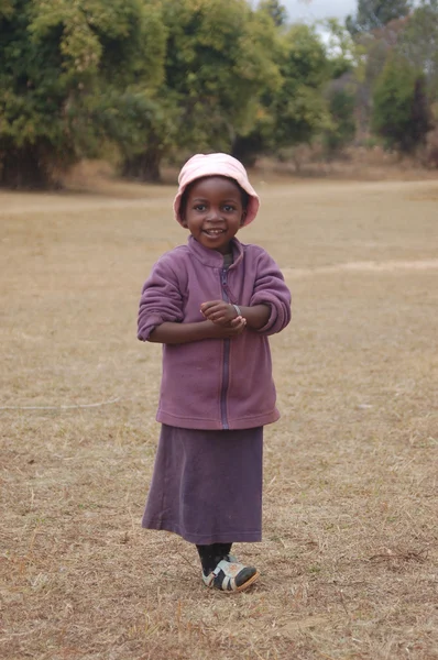 La mirada de África en los rostros de los niños - Village Pomerini - Tanzania - Agosto 2013 —  Fotos de Stock