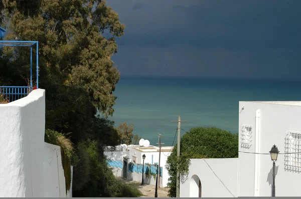 Das Meer von sidi bou aus gesehen sagte — Stockfoto