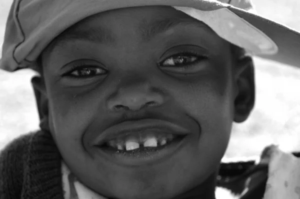 The look of Africa on the faces of children  - Village Pomerini — Stock Photo, Image