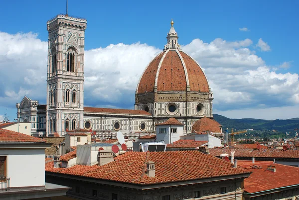 De kathedraal van santa maria del fiore in florence - Italië 655 — Stockfoto