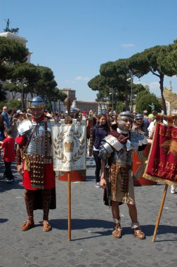 21 Nisan 2014, Roma'nın doğumu