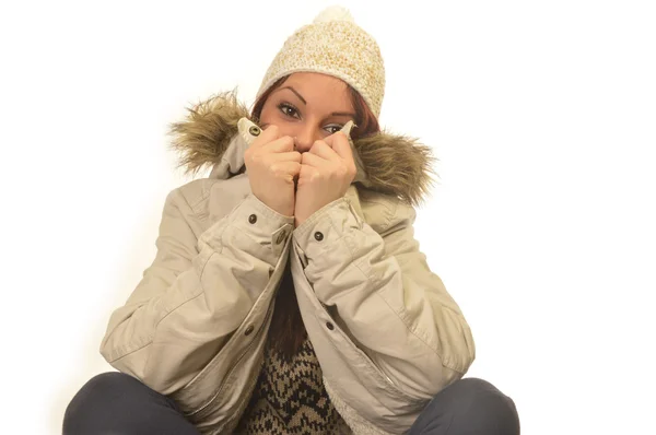Eine Frau in Winterkleidung — Stockfoto