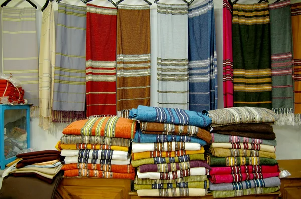 Mercado de tejidos en la Medina de Túnez - Túnez — Foto de Stock