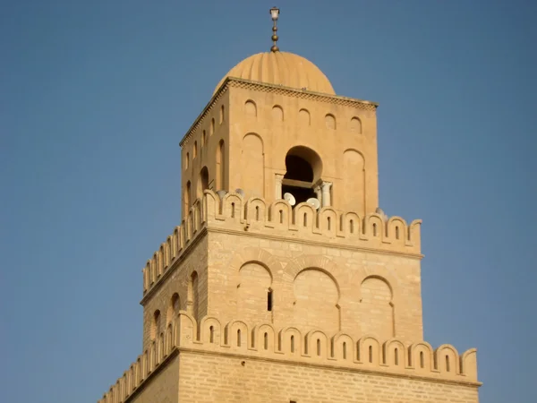 As muralhas maciças da cidade de Kairouan na Tunísia — Fotografia de Stock