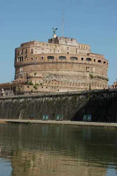 Rom Blick von der Brücke über den Tiber - Rom - Italien — Stockfoto