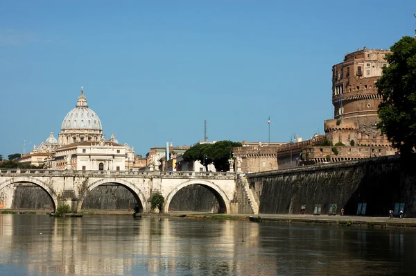 Rome view from the bridge over the Tiber river - Rome - Italy — Stock Photo, Image