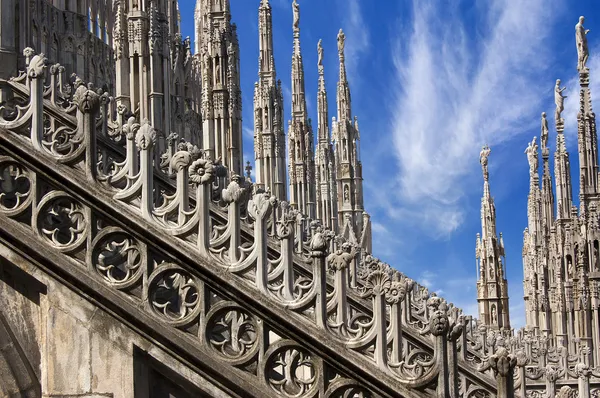 밀라노 이탈리아의 고딕 성당 — 스톡 사진