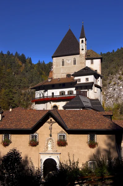 Heiligdom van san Romedius - trento, Italië — Stockfoto