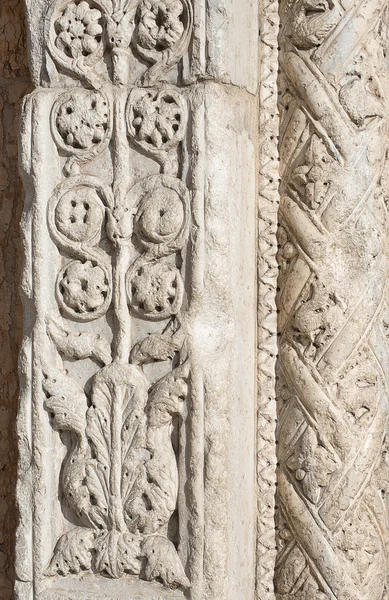 Mermer Dekorasyon - XII yüzyıl verona İtalya closeup