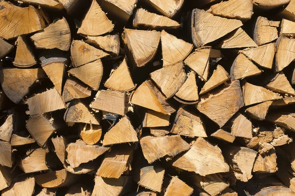 Купа подрібнених дров — стокове фото