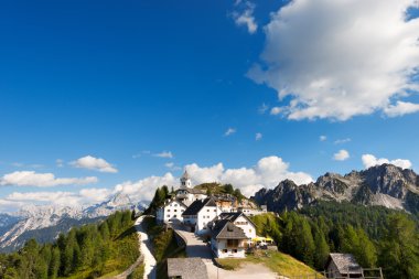 panoramik görüntüsü monte lussari - friuli, İtalya