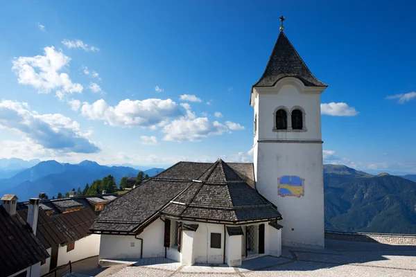 Svatyně monte lussari, friuli, Itálie — Stock fotografie