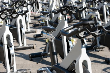 Spinning bisikletler