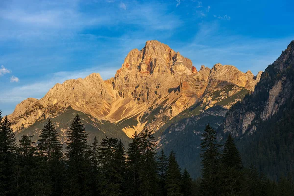 Mountain Peak Dolomites Amanecer Croda Rossa Ampezzo Hohe Gaisl Dolomitas — Foto de Stock